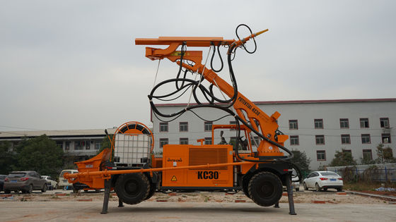Hydraulische Steuerung der Beton- mit Wasserüberschusskonkrete Sprüher-Maschinen-KC3017 völlig 400 Millimeter Bodenabstand-
